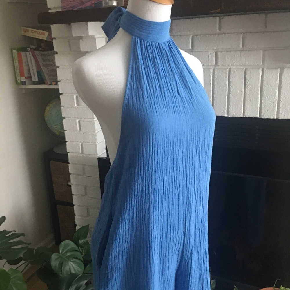 Halter tie jumpsuit with pockets